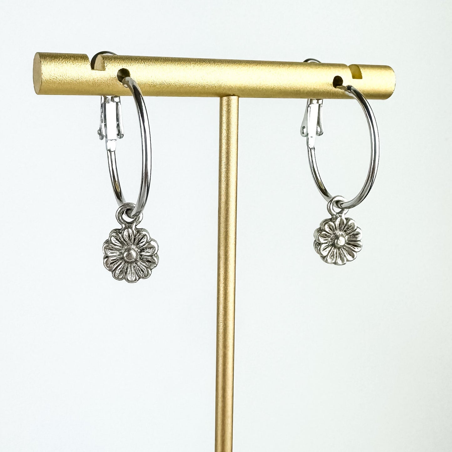 Cute Flower Earring, Nickel-Free Silver Plated Pewter | Lightweight Fun Hoop Earring | Leverback Hoop | Double sided Daisy Hoop